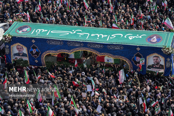 تهران در جنگ