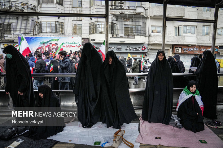 تهران در جنگ