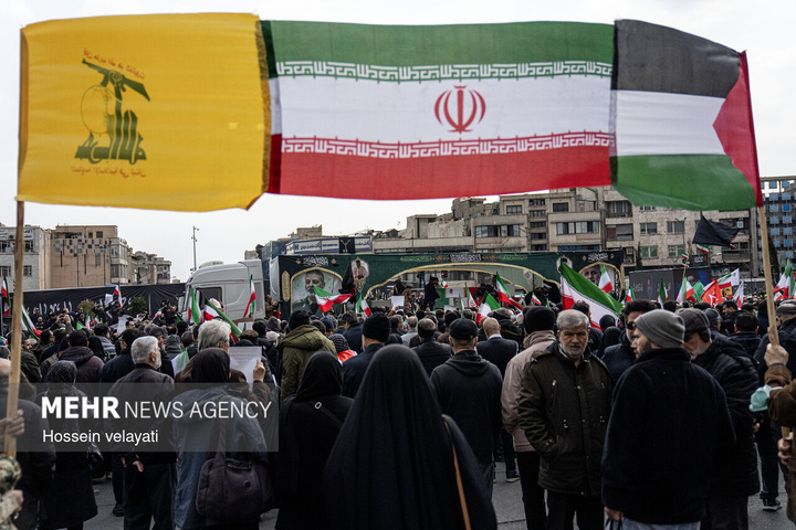 تهران در جنگ