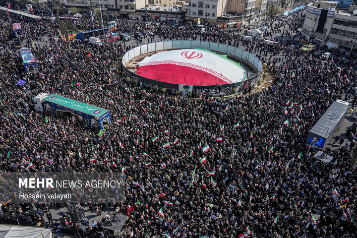 تهران در جنگ