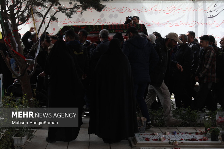 وداع با پیکر شهدای حملات صهیونی-آمریکایی