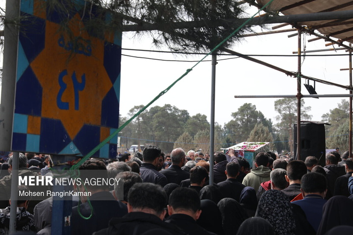 وداع با پیکر شهدای حملات صهیونی-آمریکایی