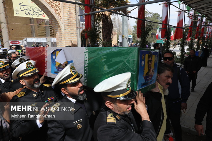 وداع با پیکر شهدای حملات صهیونی-آمریکایی