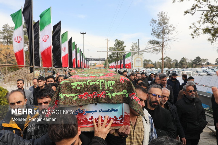 وداع با پیکر شهدای حملات صهیونی-آمریکایی