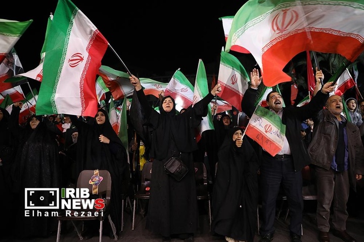 مراسم استقبال از تیم ملی فوتبال زنان در میدان ولیعصر (عج) /تهران