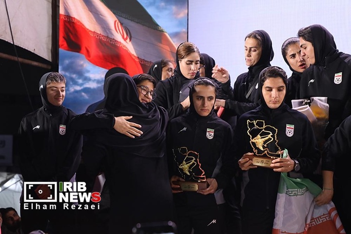 مراسم استقبال از تیم ملی فوتبال زنان در میدان ولیعصر (عج) /تهران