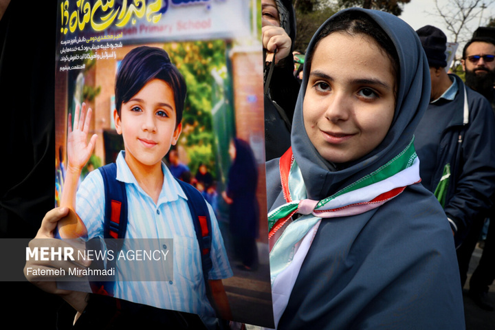 تجمع بزرگ «هم‌عهدی‌ نوجوانان»