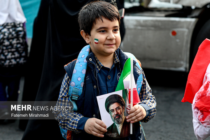 تجمع بزرگ «هم‌عهدی‌ نوجوانان»