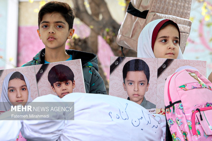 تجمع بزرگ «هم‌عهدی‌ نوجوانان»