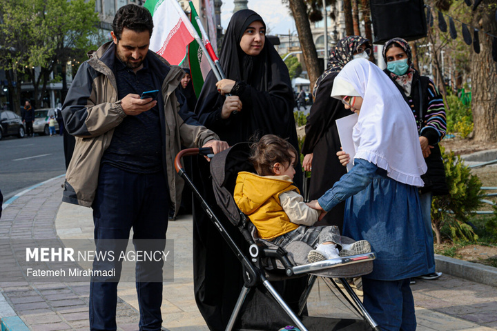 تجمع بزرگ «هم‌عهدی‌ نوجوانان»
