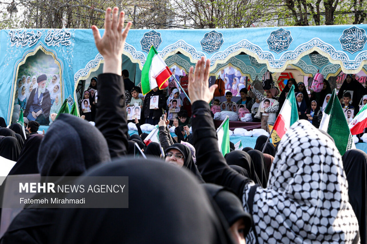 تجمع بزرگ «هم‌عهدی‌ نوجوانان»