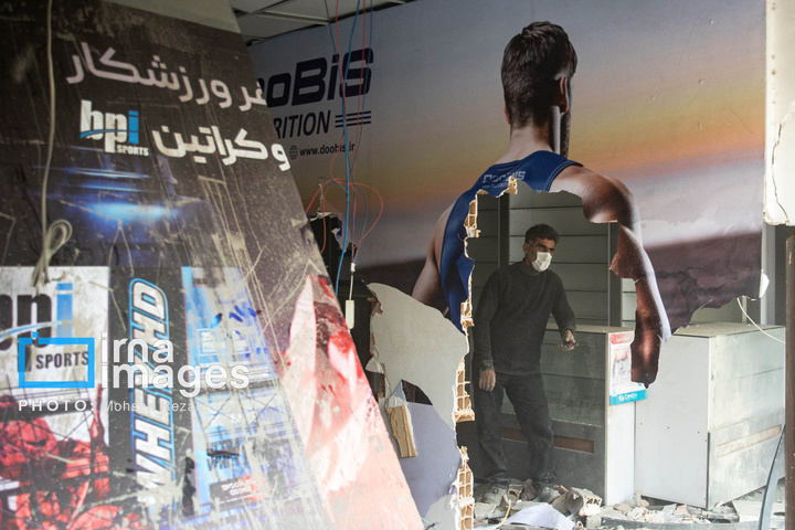 آثار حملات هوایی به مناطق مسکونی در تهران