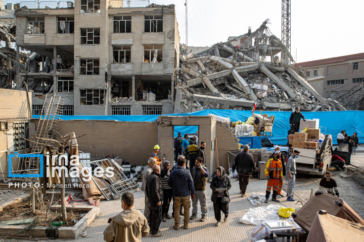 آثار حملات هوایی به مناطق مسکونی در تهران