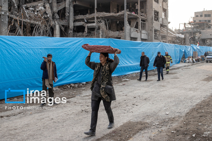 آثار حملات هوایی به مناطق مسکونی در تهران