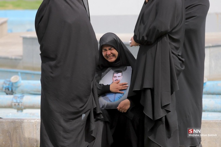 تشییع پیکر شهدای جنگ رمضان در اصفهان