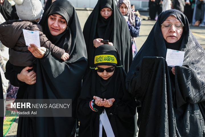 اقامه نماز عید سعید فطر در مصلای تهران