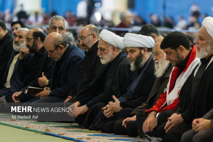 اقامه نماز عید سعید فطر در مصلای تهران