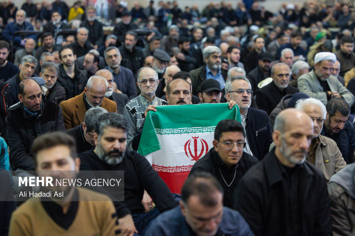 اقامه نماز عید سعید فطر در مصلای تهران