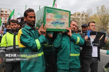 تشییع پیکر مطهر پاکبان شهید حسن خیران در تهران