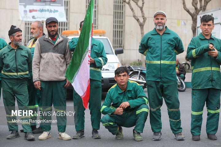 تشییع پیکر مطهر پاکبان شهید حسن خیران در تهران