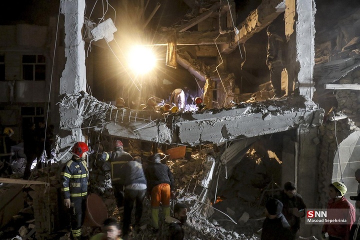 حمله موشکی آمریکایی اسرائیلی به چند منزل مسکونی در تبریز