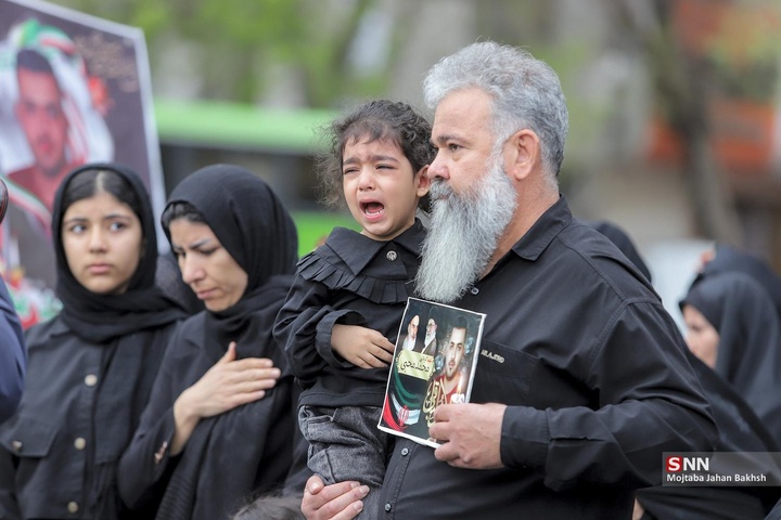 تشییع شهدای حملات آمریکایی اسرائیلی در اصفهان