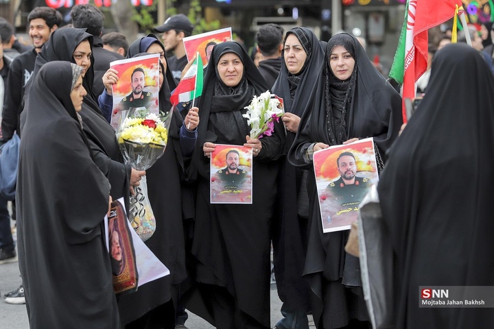 تشییع شهدای حملات آمریکایی اسرائیلی در اصفهان