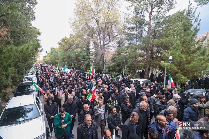 تشییع شهدای حملات آمریکایی اسرائیلی در اصفهان