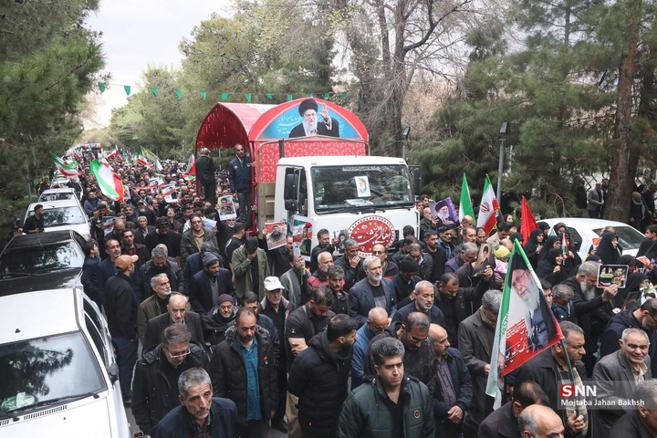 تشییع شهدای حملات آمریکایی اسرائیلی در اصفهان