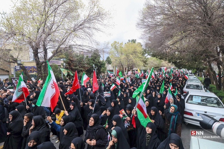 تشییع شهدای حملات آمریکایی اسرائیلی در اصفهان