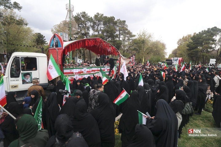 تشییع شهدای حملات آمریکایی اسرائیلی در اصفهان