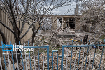 آثار حمله آمریکایی ـ صهیونی ‌در خانه‌های سازمانی راه‌آهن تبریز