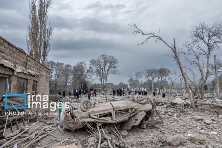 آثار حمله آمریکایی ـ صهیونی ‌در خانه‌های سازمانی راه‌آهن تبریز