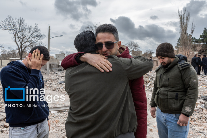 آثار حمله آمریکایی ـ صهیونی ‌در خانه‌های سازمانی راه‌آهن تبریز