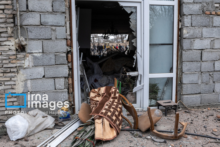 آثار حمله آمریکایی ـ صهیونی ‌در خانه‌های سازمانی راه‌آهن تبریز