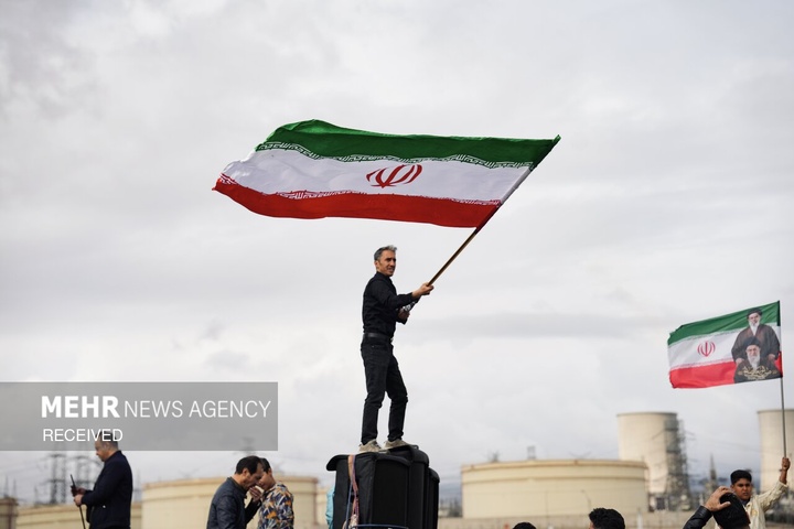 حلقه حضور و حمایت مردم از زیرساخت‌های انرژی نیروگاه شریف آباد