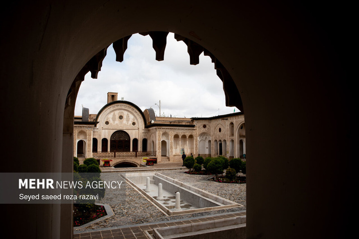 خانه‌های تاریخی کاشان