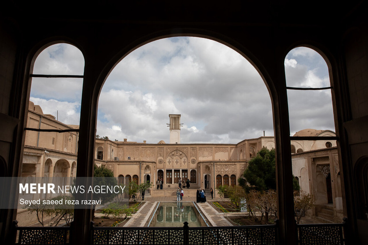 خانه‌های تاریخی کاشان