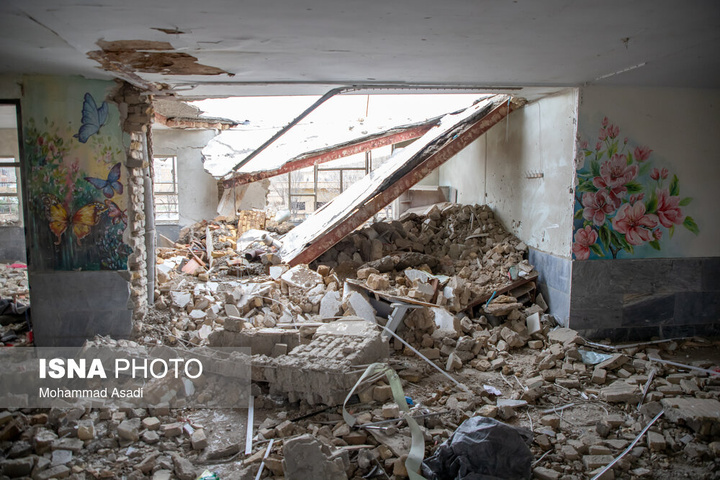 خسارات ناشی از تجاوز هوایی آمریکایی صهیونی به مدارس خمین