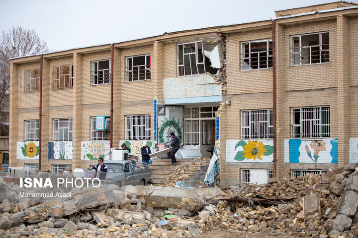 خسارات ناشی از تجاوز هوایی آمریکایی صهیونی به مدارس خمین