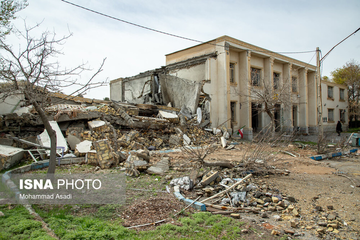 خسارات ناشی از تجاوز هوایی آمریکایی صهیونی به مدارس خمین