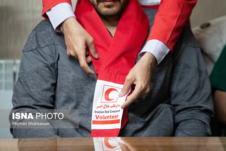 عضویت اعضای تیم ملی هندبال ساحلی ایران در سازمان هلال احمر