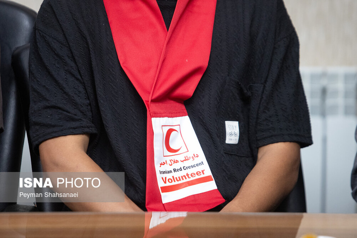 عضویت اعضای تیم ملی هندبال ساحلی ایران در سازمان هلال احمر