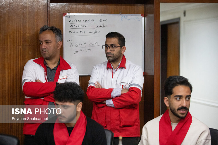 عضویت اعضای تیم ملی هندبال ساحلی ایران در سازمان هلال احمر