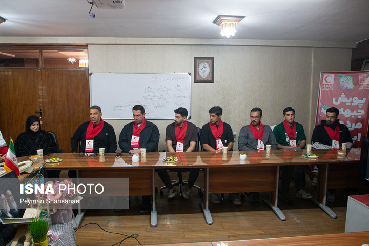 عضویت اعضای تیم ملی هندبال ساحلی ایران در سازمان هلال احمر