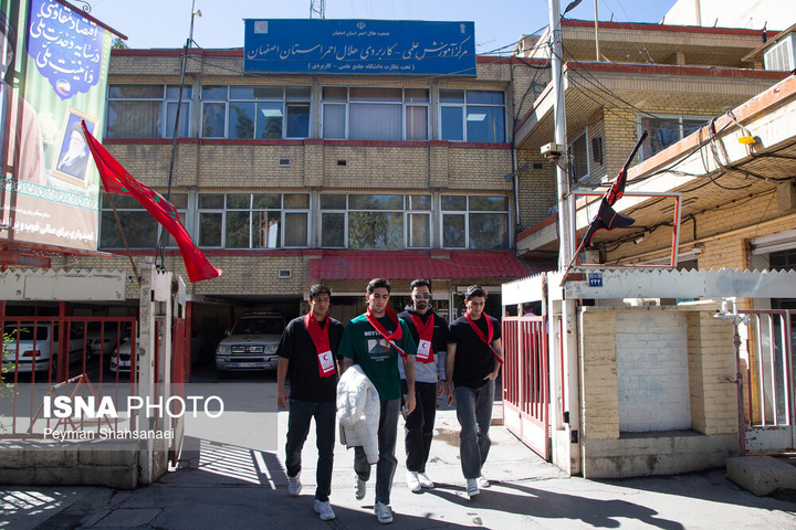 عضویت اعضای تیم ملی هندبال ساحلی ایران در سازمان هلال احمر