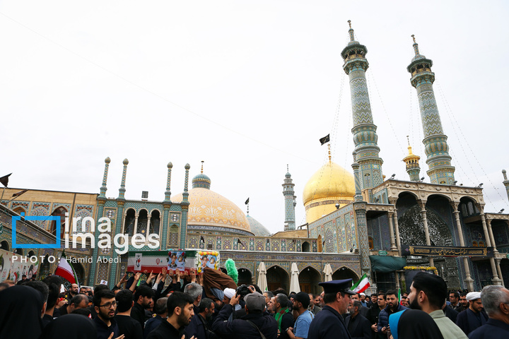 تشییع پیکر دانش‌آموز شهید در قم