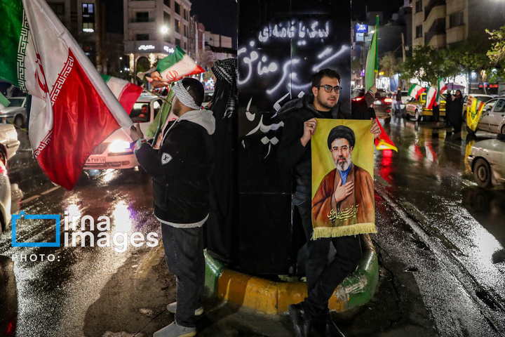 بیست و هفتمین شب حضور میدانی مردم در مشهد