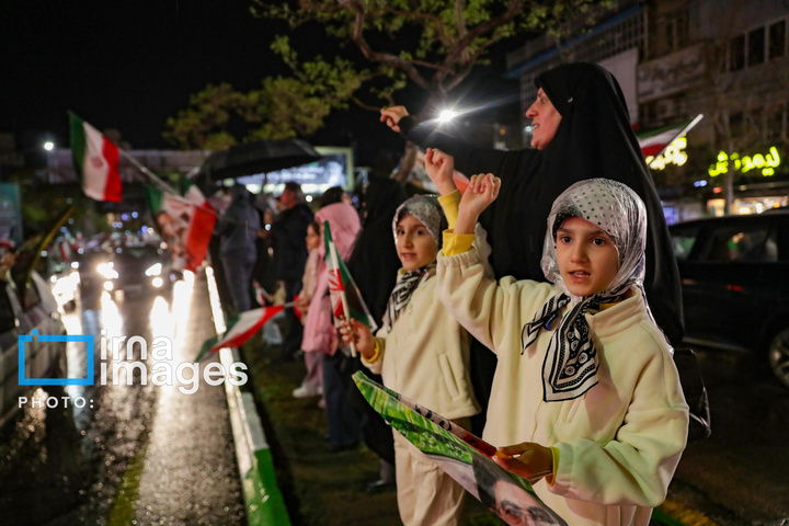 بیست و هفتمین شب حضور میدانی مردم در مشهد