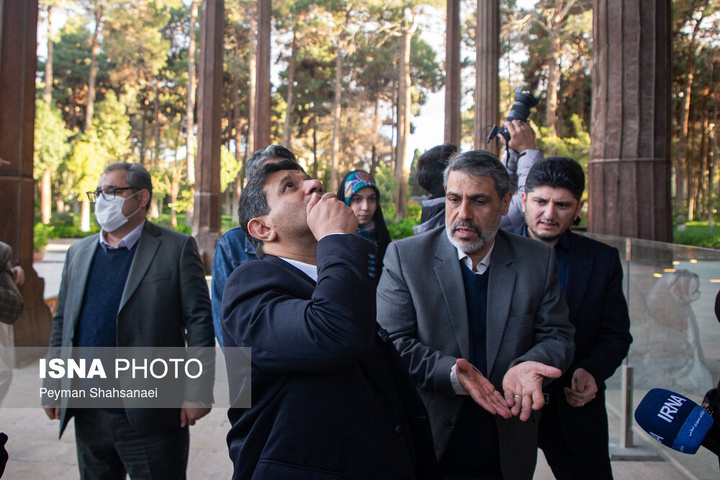 بازدید دبیر کل کمیسیون ملی یونسکو در ایران از آثار تاریخی آسیب دیده اصفهان